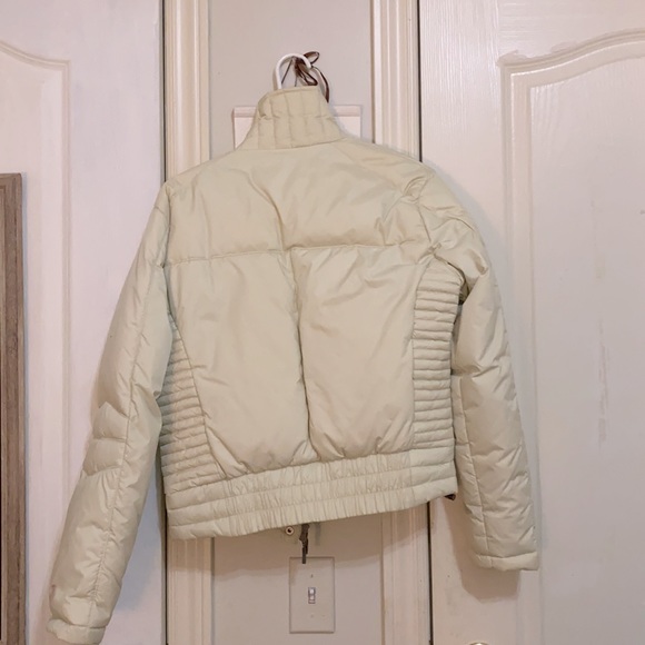 White winter coat - Picture 3 of 3